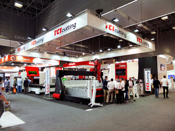 TCICutting stand BIEMH 18 06 WEB 3